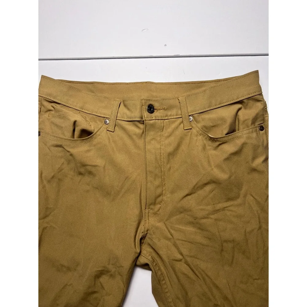 Levi's 511 Slim Fit Pants Mens 34x32 Khaki Tan Engineered for Movement 0874